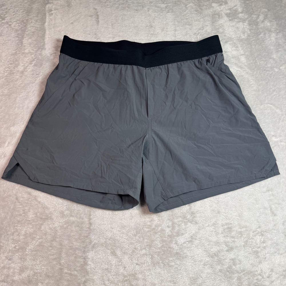 NWOT Ten Thousand Mens Tactical 5 inch Short Gray Black Ripstop Liner